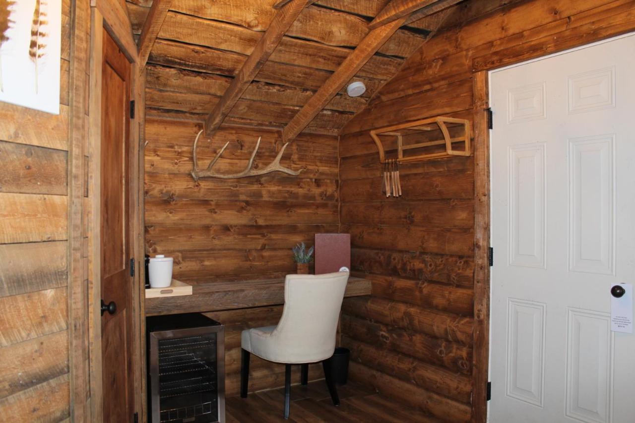 Elkhorn Cabins And Inn West Yellowstone Szoba fotó