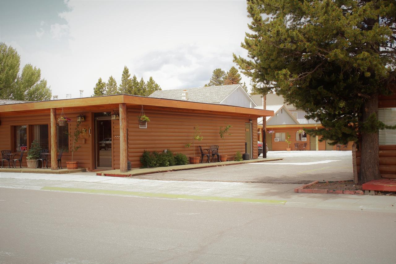Elkhorn Cabins And Inn West Yellowstone Kültér fotó