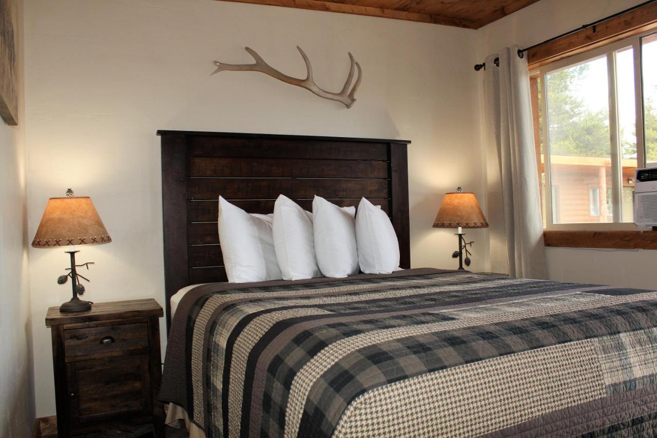 Elkhorn Cabins And Inn West Yellowstone Kültér fotó